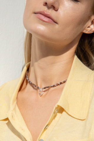 NIKKI NECKLACE - BROWN