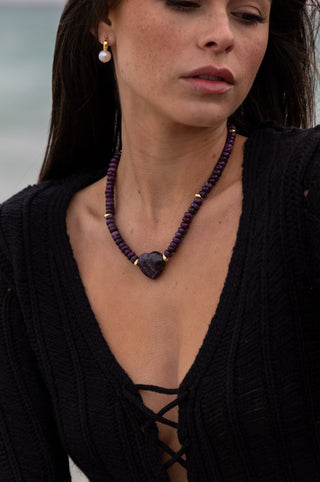 VIOLA NECKLACE